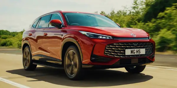 MG HS Plug-in Hybrid exterior