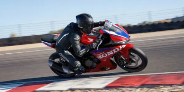 Honda CBR500R FOUR frame and handling design